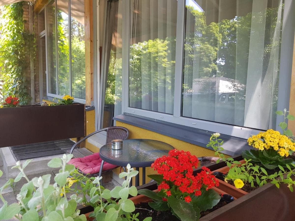 Neris Inn Terraces VNO Exteriér fotografie